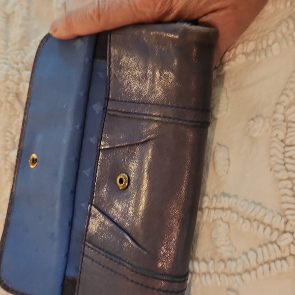 Fossil blue gray distressed wallet - Picture 7 of 9